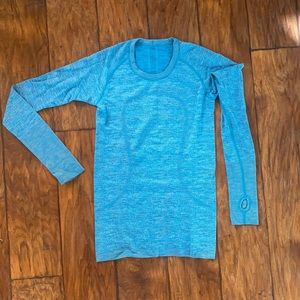 Lululemon Swiftly Tech long sleeve